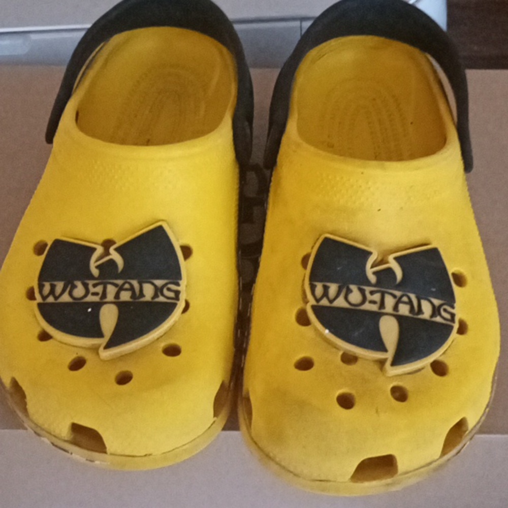 Wu tang crocs